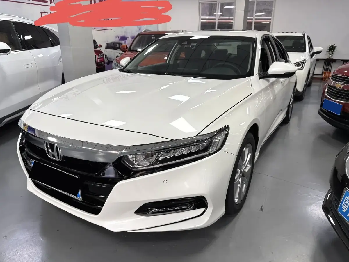 2018 Honda Accord 1.5T 194HP L4 CVT