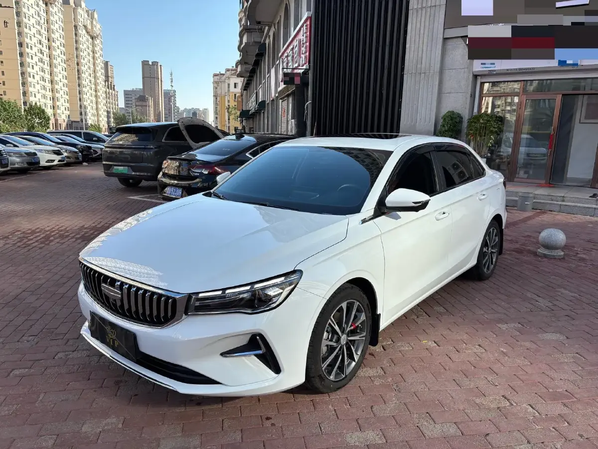 2025 Geely Emgrand 1.5L 127HP L4 CVT