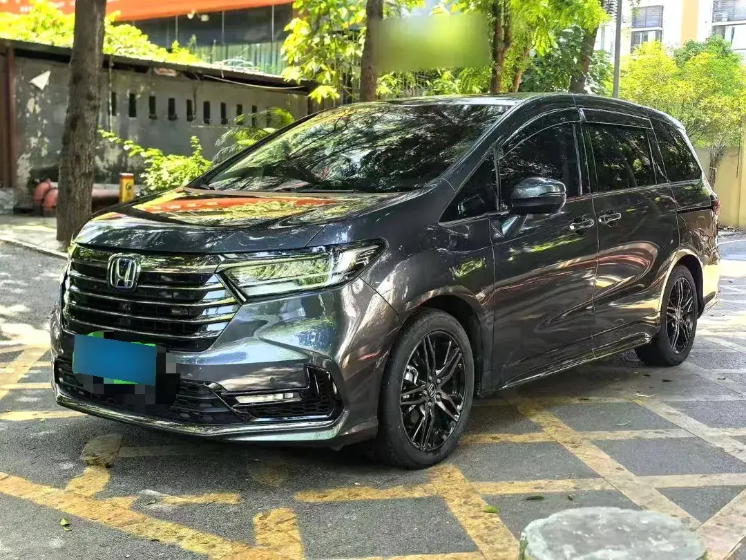 2022 Honda Odyssey 2.0L 146HP L4 E-CVT Hybrid