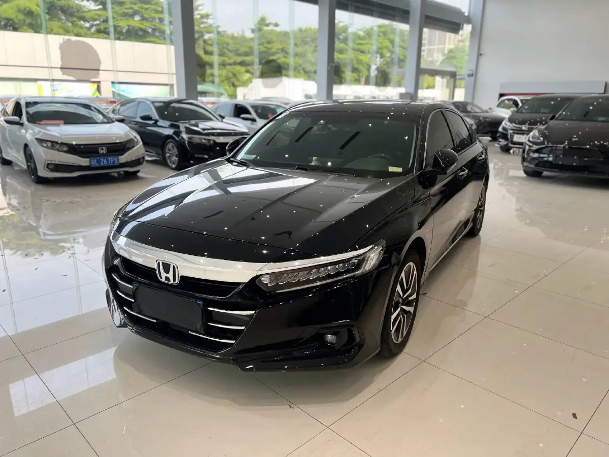 2022 Honda Accord 2.0L 146HP L4 E-CVT Hybrid