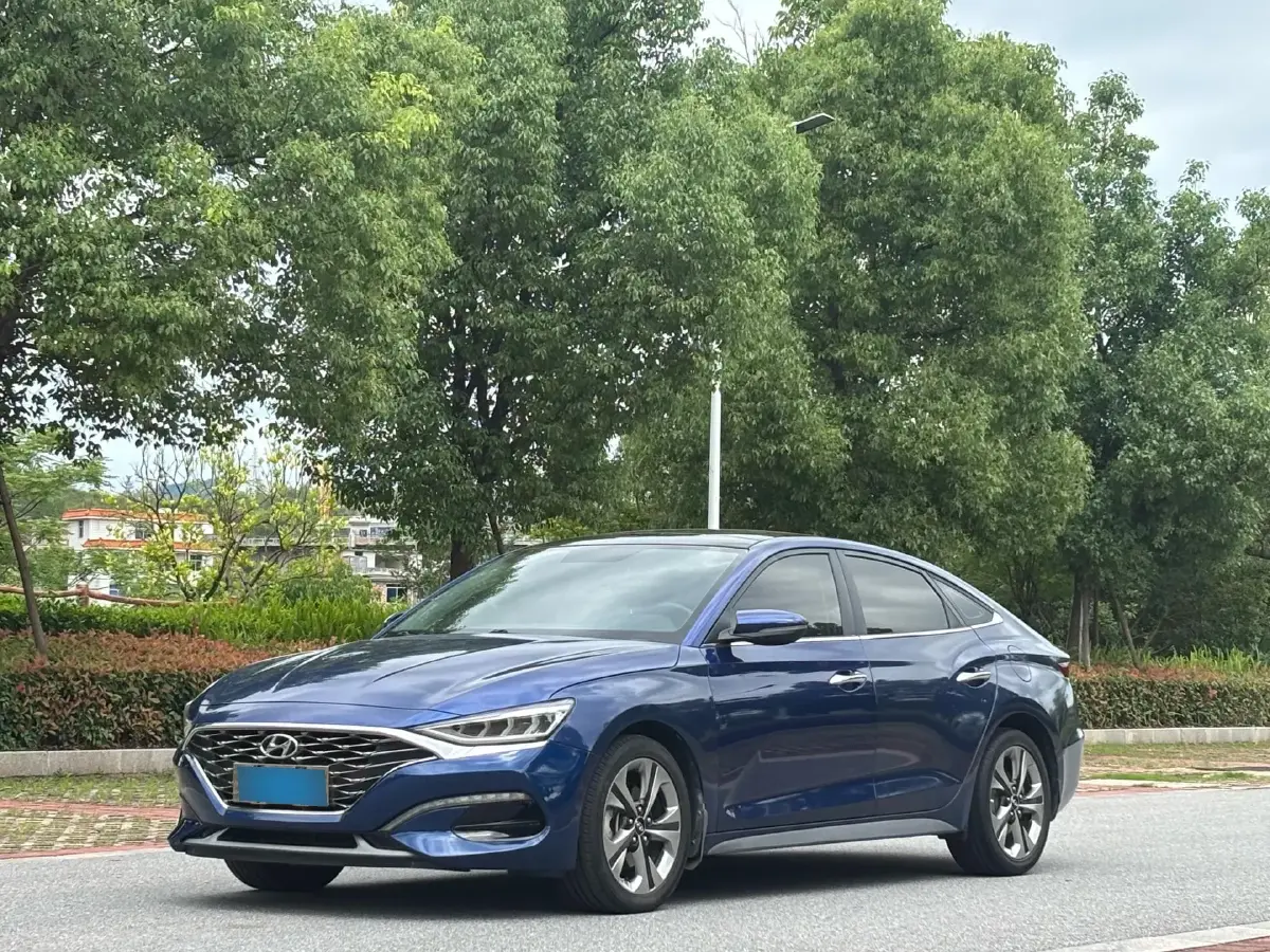 2019 Hyundai La Festa 1.6T 190HP L4 7DCT