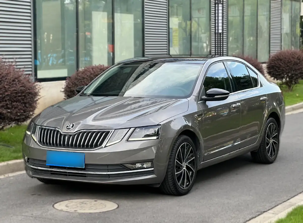 2019 Skoda Octavia 1.4T 150HP L4 7DCT
