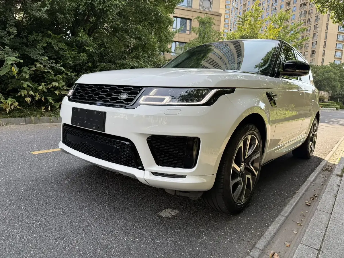2020 Land Rover Range Rover Sport 3.0T 360HP L6 8AT