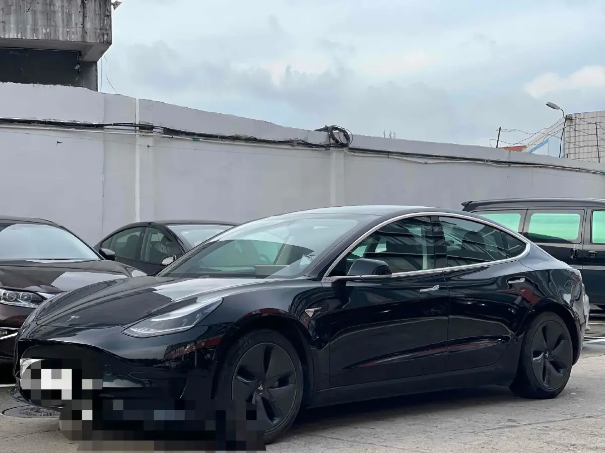 2019 Tesla Model 3 BEV 52KWH