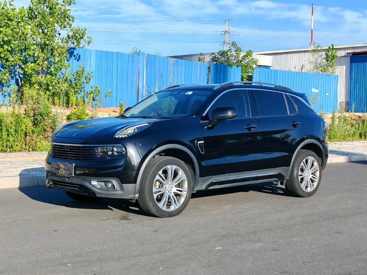 2018 LYNK&CO 01 2.0T 190HP L4 6AT