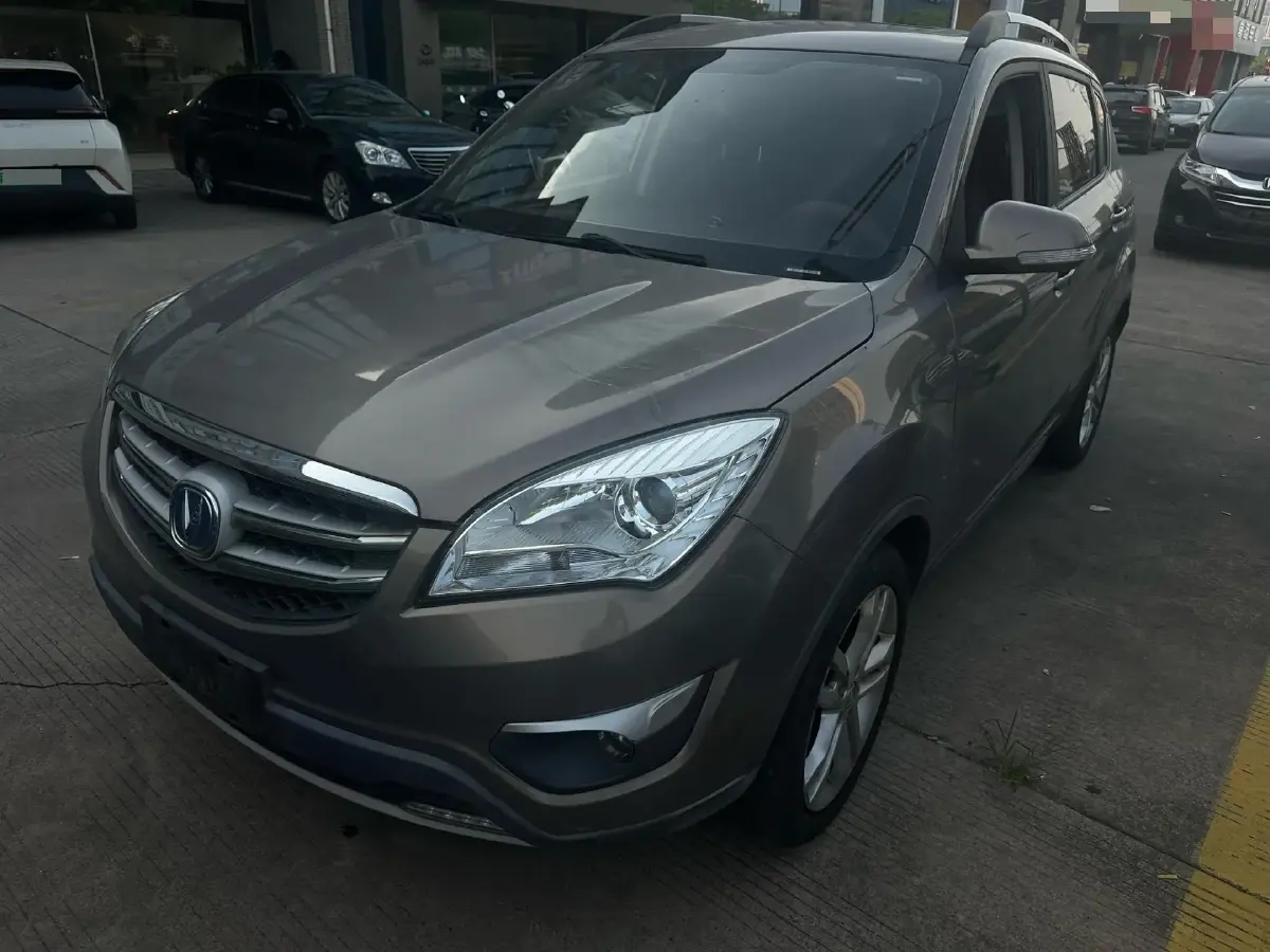 2016 ChangAn CS35 1.5T 156HP L4 5MT