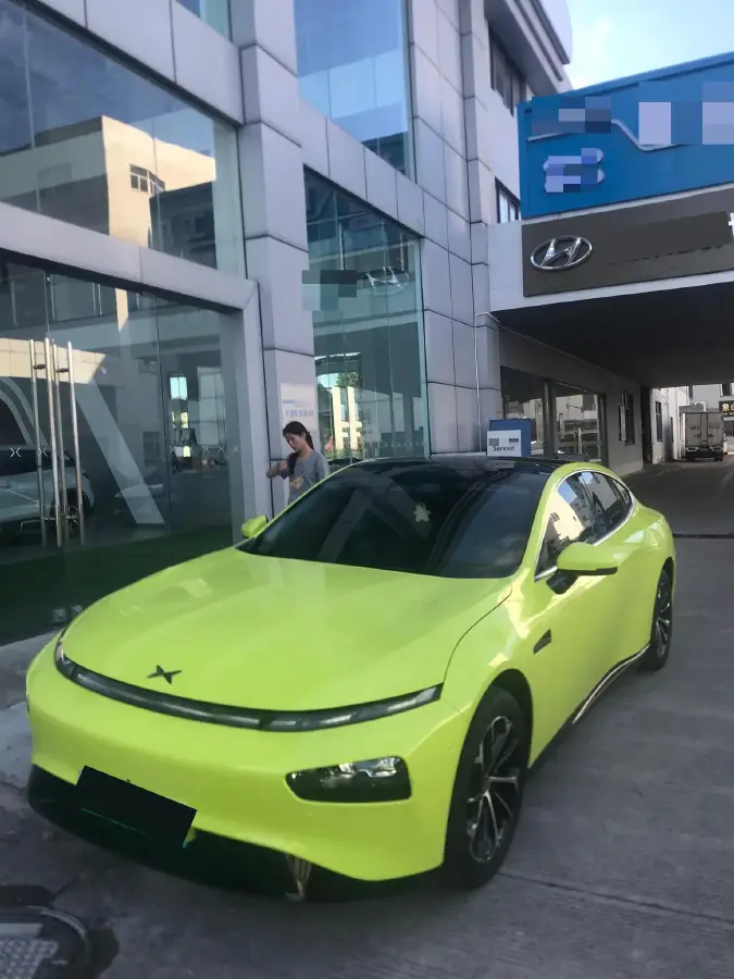 2023 Xpeng P7 BEV 70.8KWH