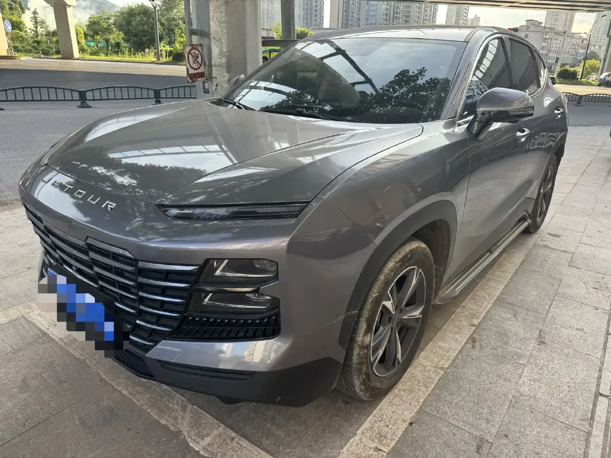 2023 Jetour DASHING 1.5T 156HP L4 6DCT