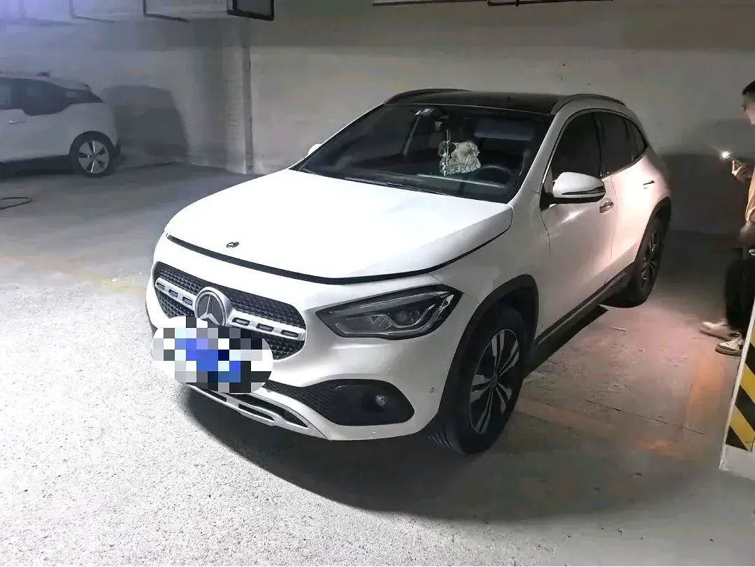 2023 Mercedes-Benz GLA Class 2.0T 190HP L4 8DCT