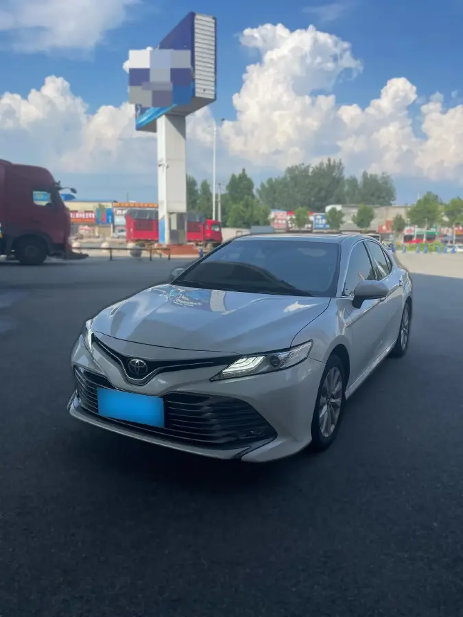 2019 Toyota Camry 2.0L 178HP L4 CVT