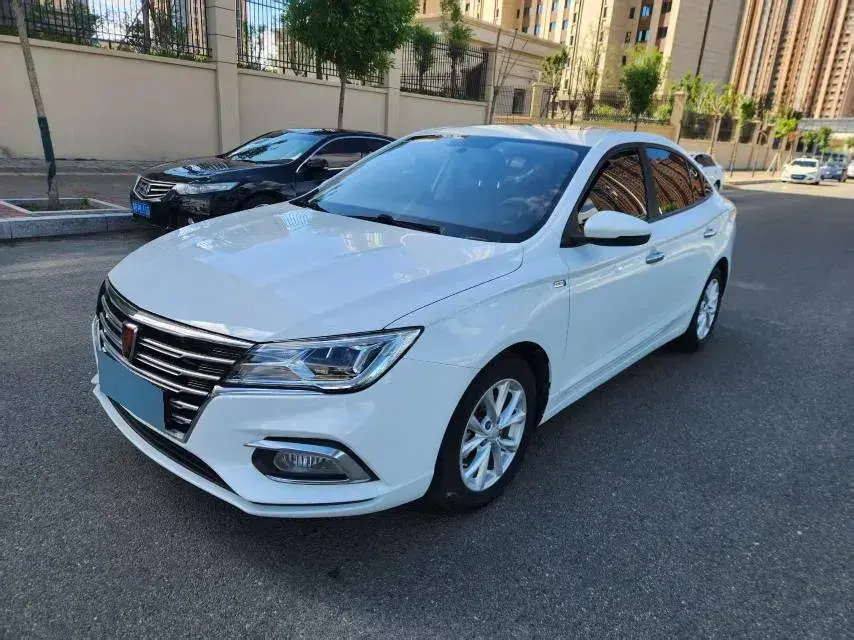 2019 Roewe i5 1.5L 120HP L4 CVT
