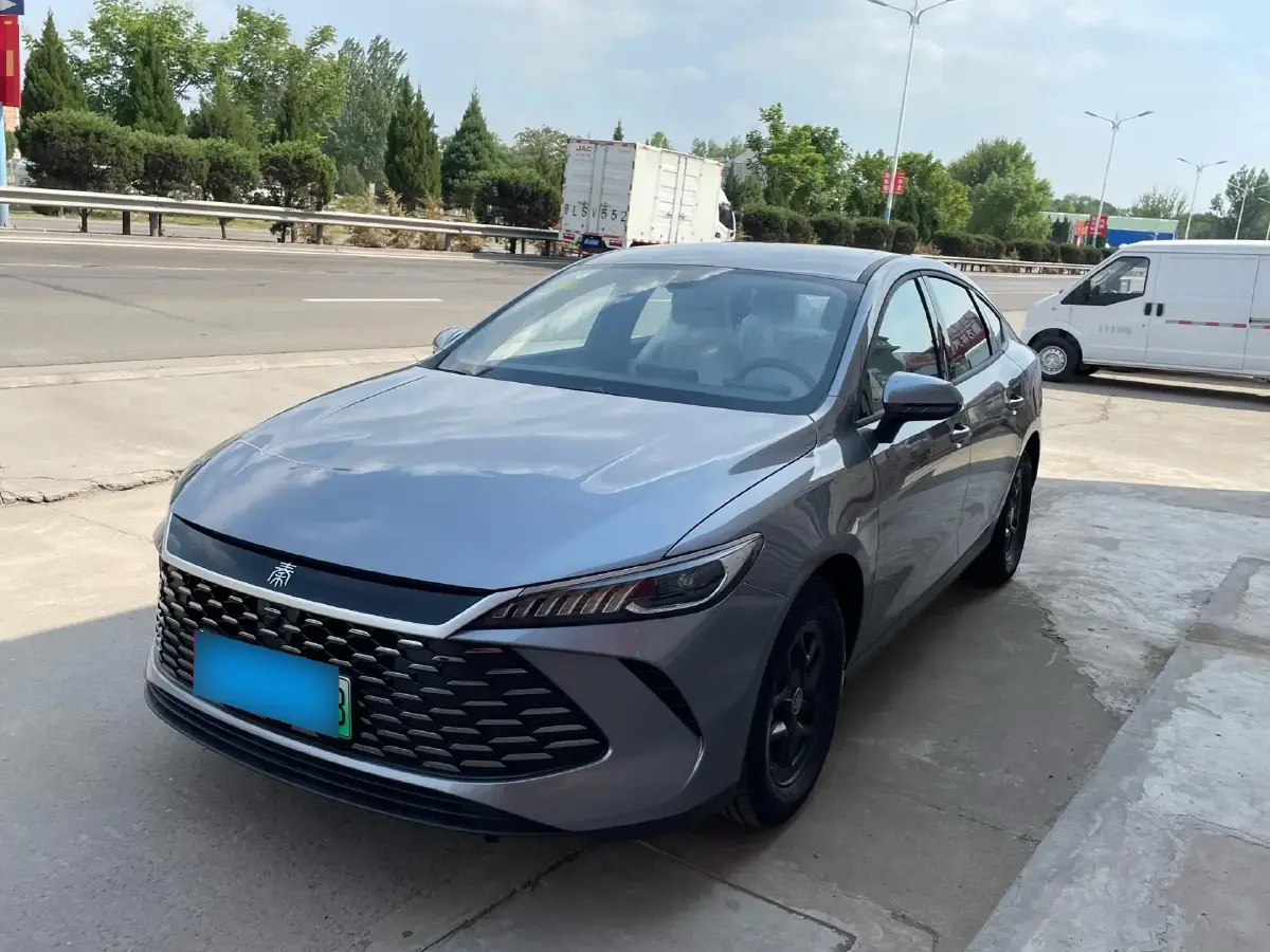 2025 BYD Qin Plus 1.5L 101HP L4 E-CVT PHEV 7.68KWH