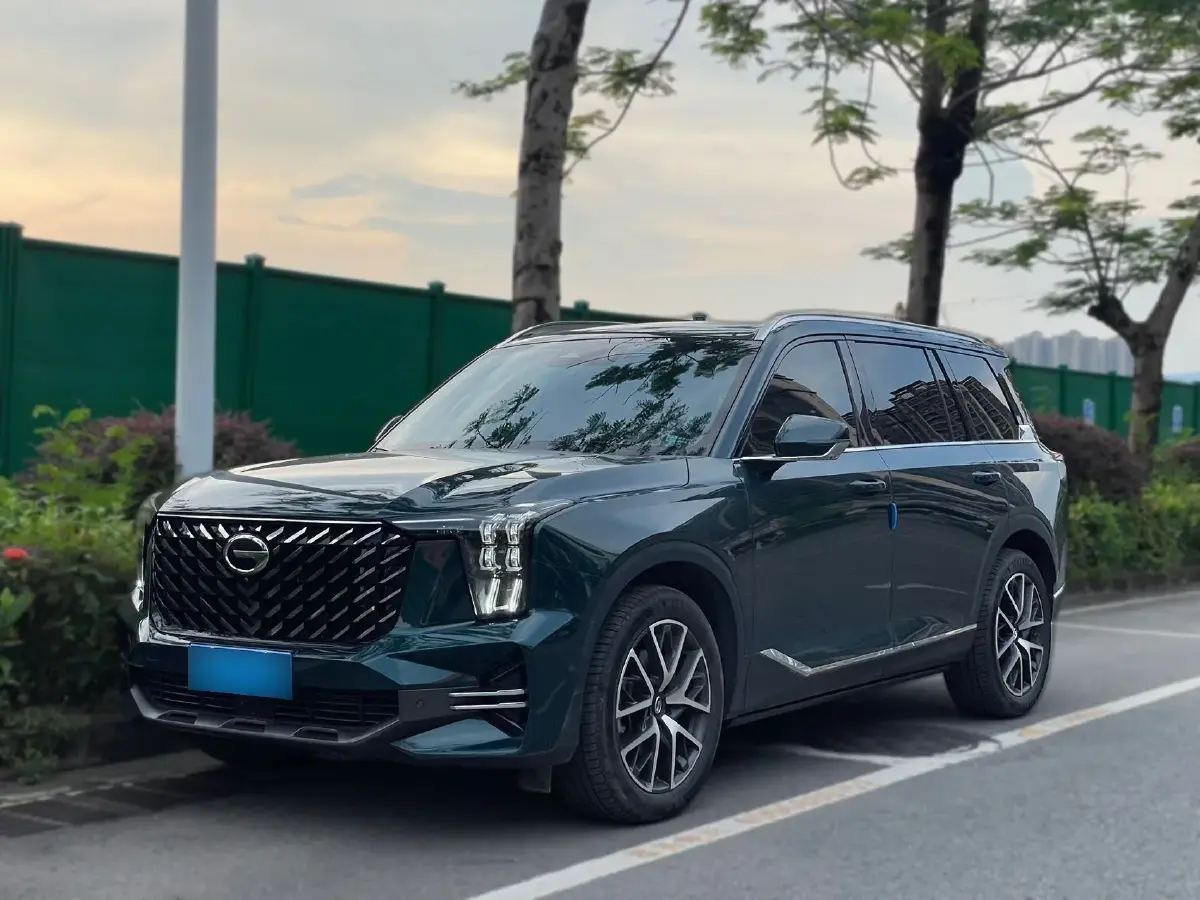 2022 GAC Trumpchi GS8 2.0T 252HP L4 8AT