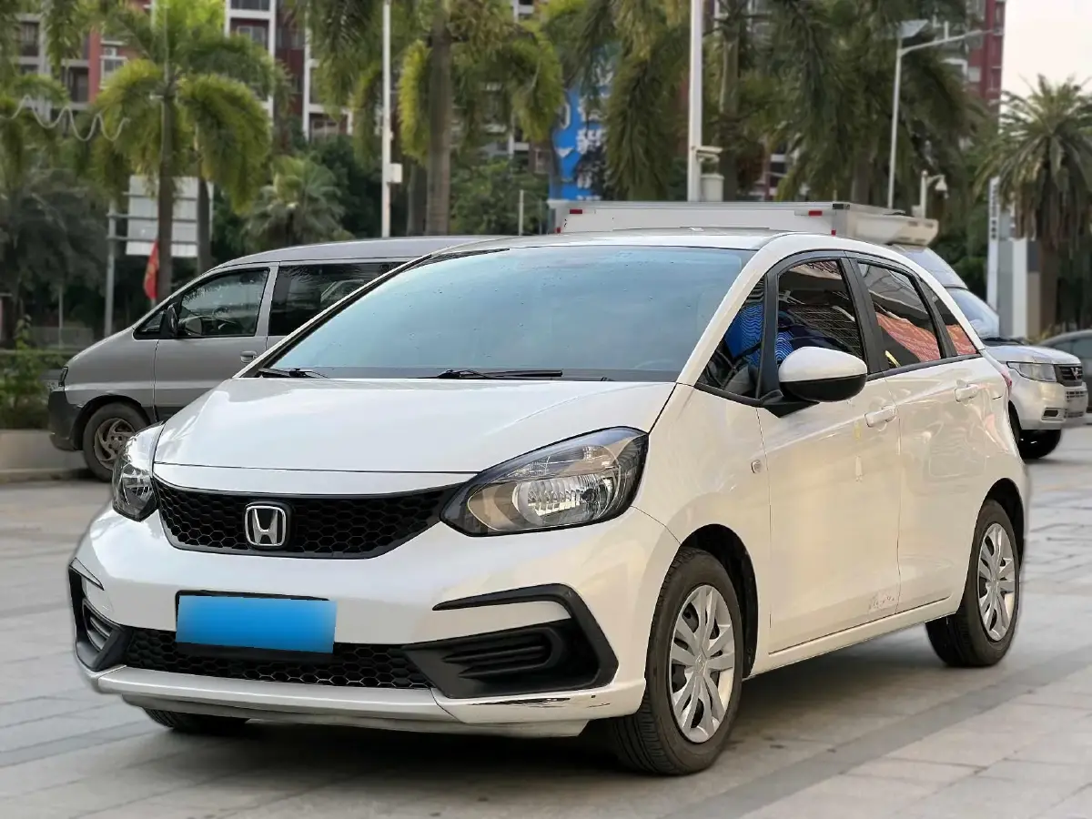 2023 Honda Fit 1.5L 124HP L4 CVT