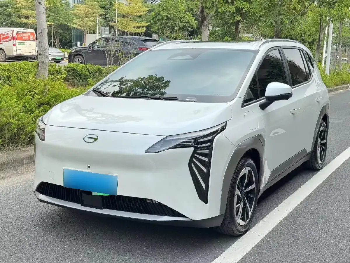 2023 Aion Y BEV 61.7KWH
