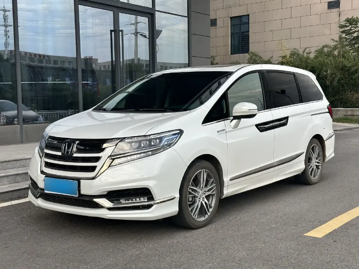 2019 Honda Elysioin 2.0L 146HP L4 E-CVT Hybrid