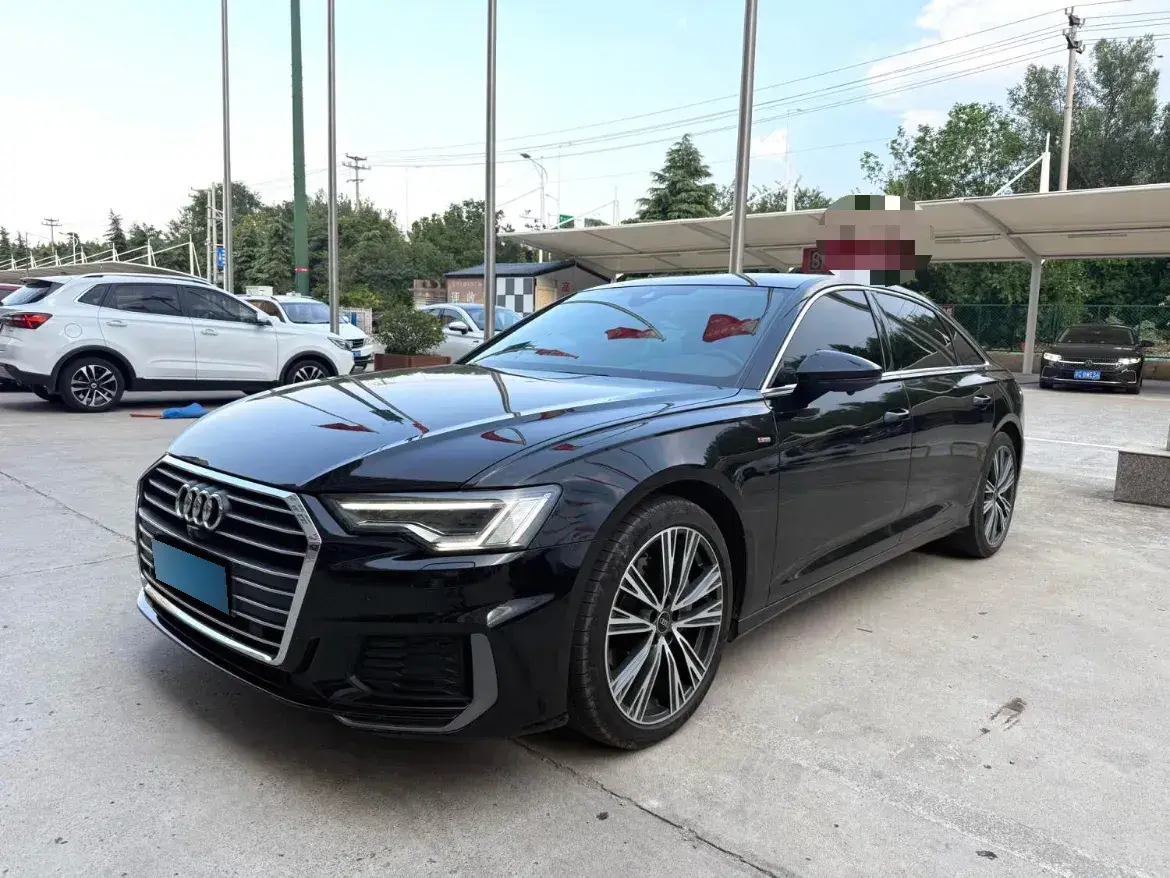 2022 Audi A6L 2.0T 224HP L4 7DCT
