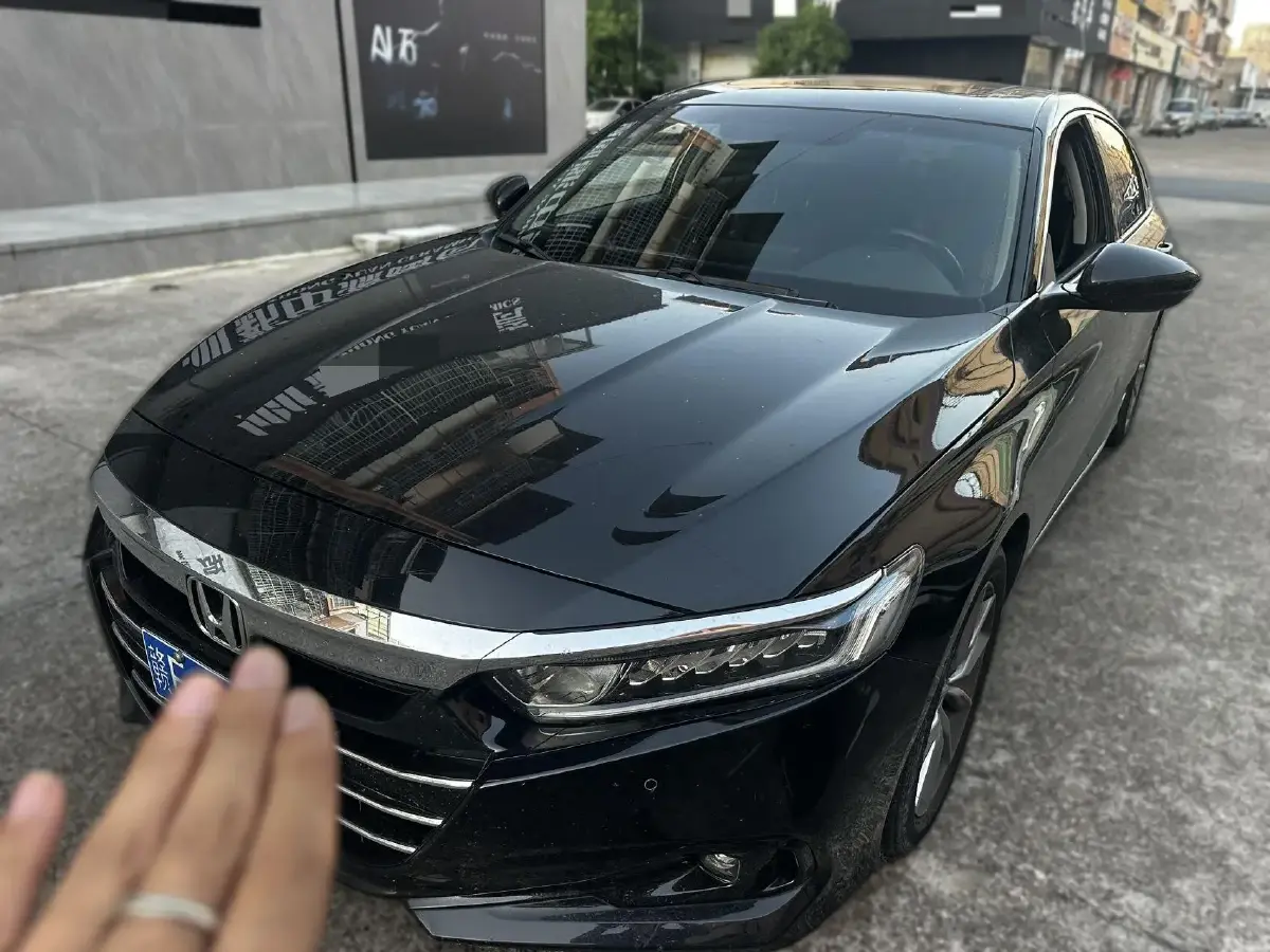 2022 Honda Accord 1.5T 194HP L4 CVT