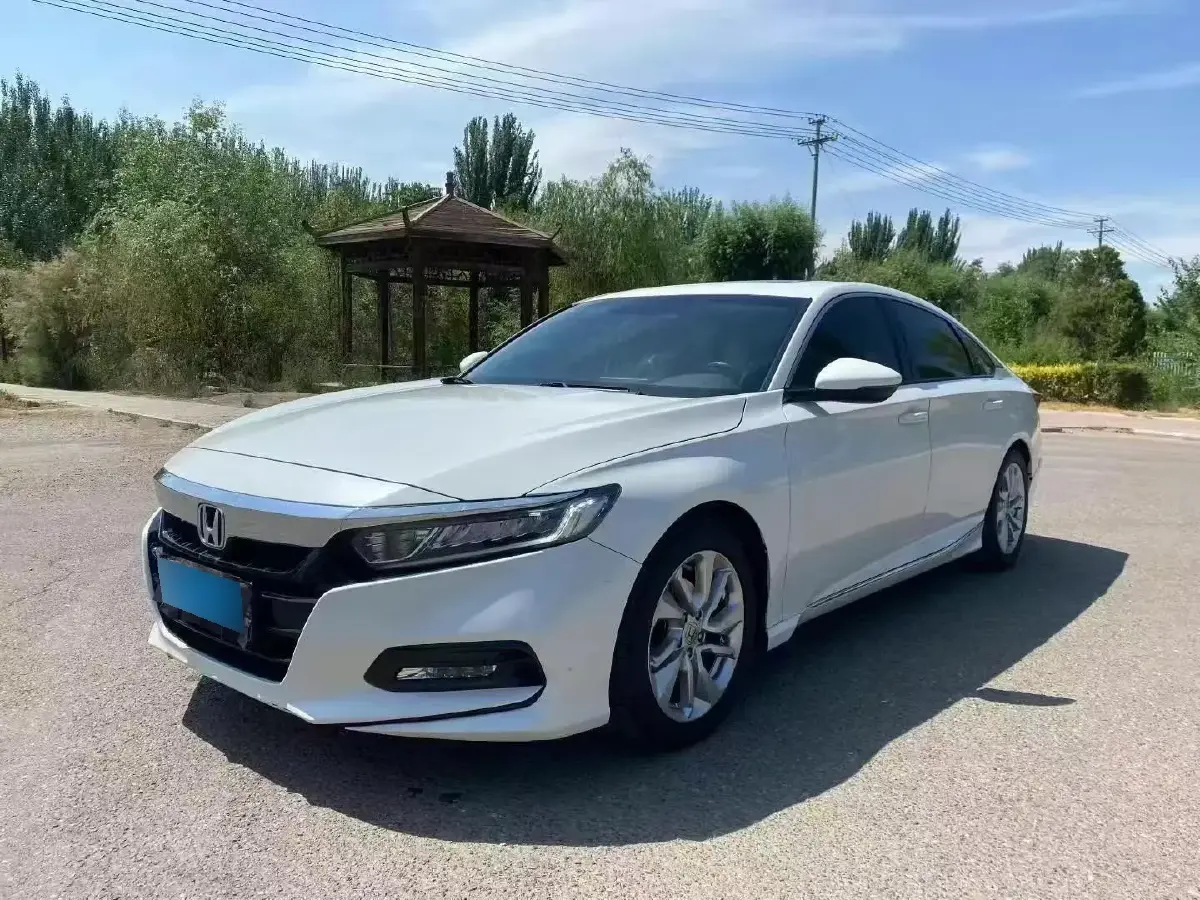 2018 Honda Accord 1.5T 194HP L4 CVT