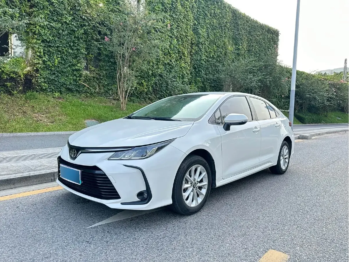 2021 Toyota Corolla 1.2T 116HP L4 CVT