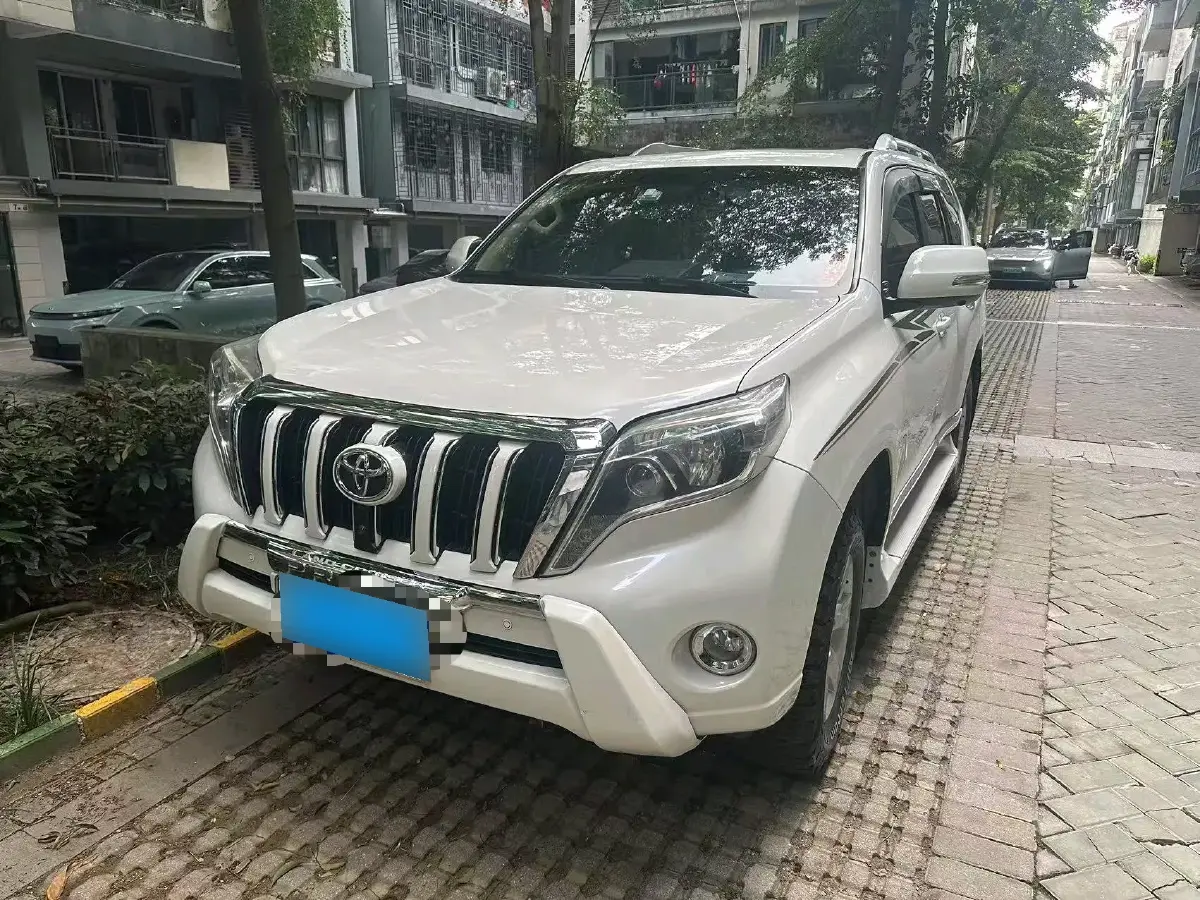 2017 Toyota Corolla 1.2T 116HP L4 6MT