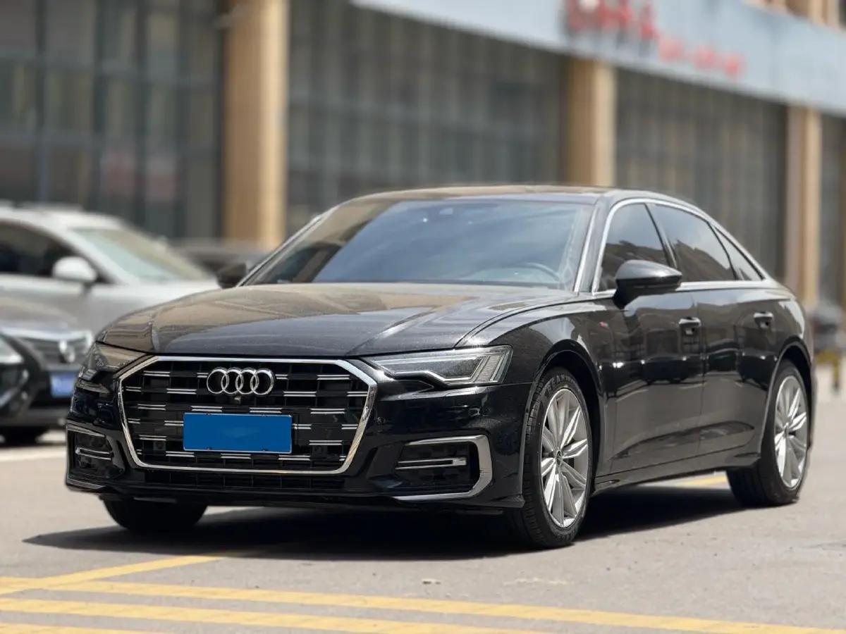 2023 Audi A6L 2.0T 245HP L4 7DCT