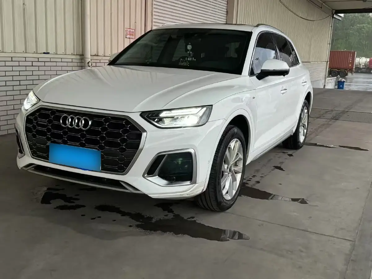 2022 Audi Q5L 2.0T 190HP L4 7DCT