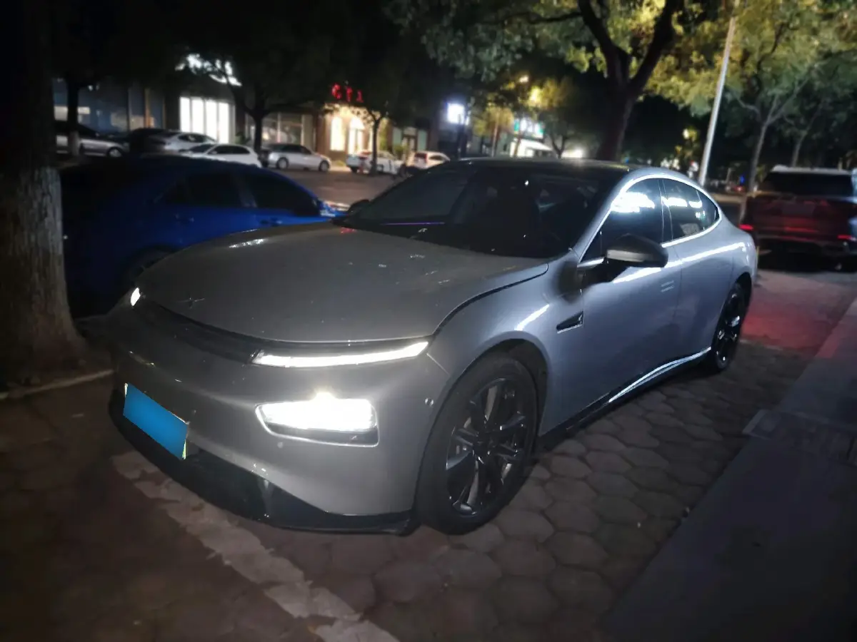 2022 Xpeng P7 BEV 60.2KWH