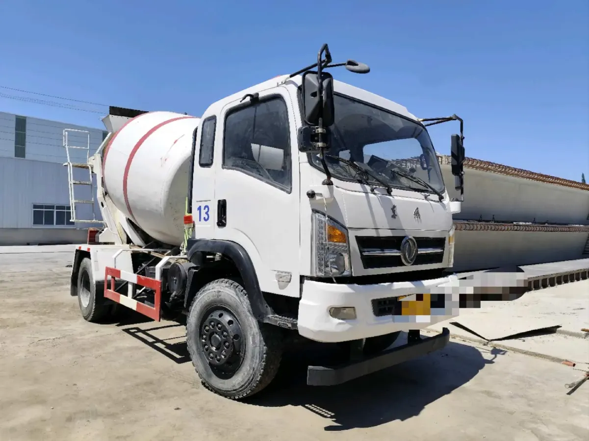 2016 DongFeng Aeolus A60 1.6L 117HP L4 5MT,autocango,china used car exporter,china ev exporter,chinese used car exporter,chinese used ev exporter