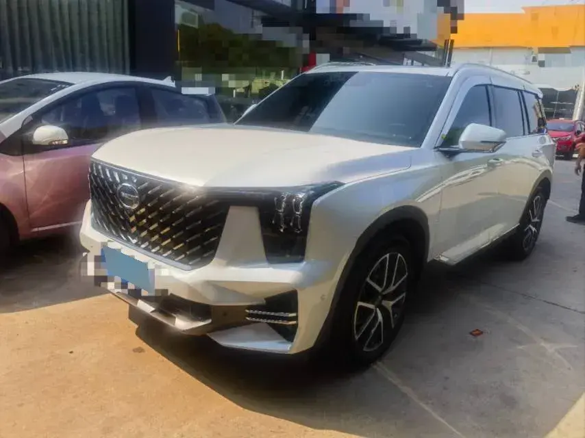 2022 GAC Trumpchi GS8 2.0T 252HP L4 8AT