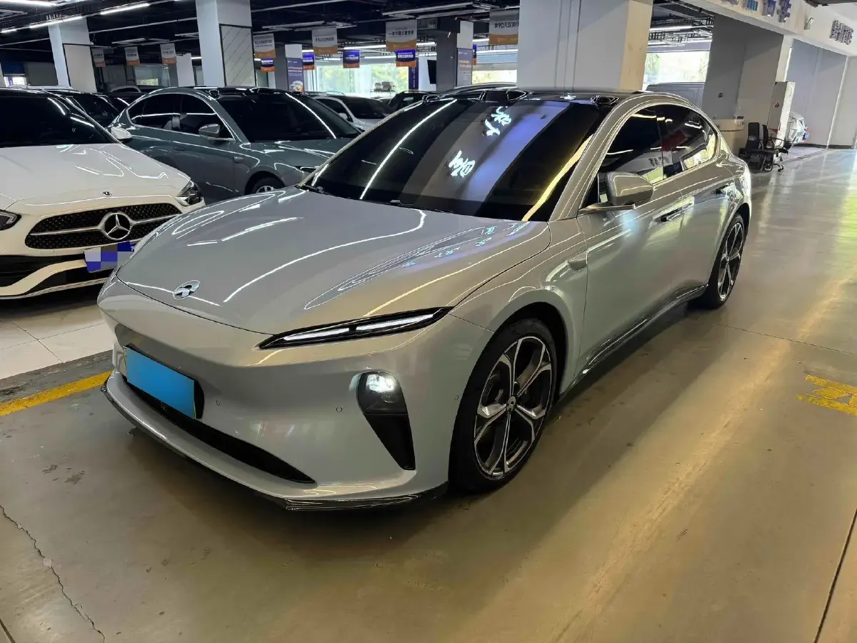 2022 NIO ET5 BEV 75KWH