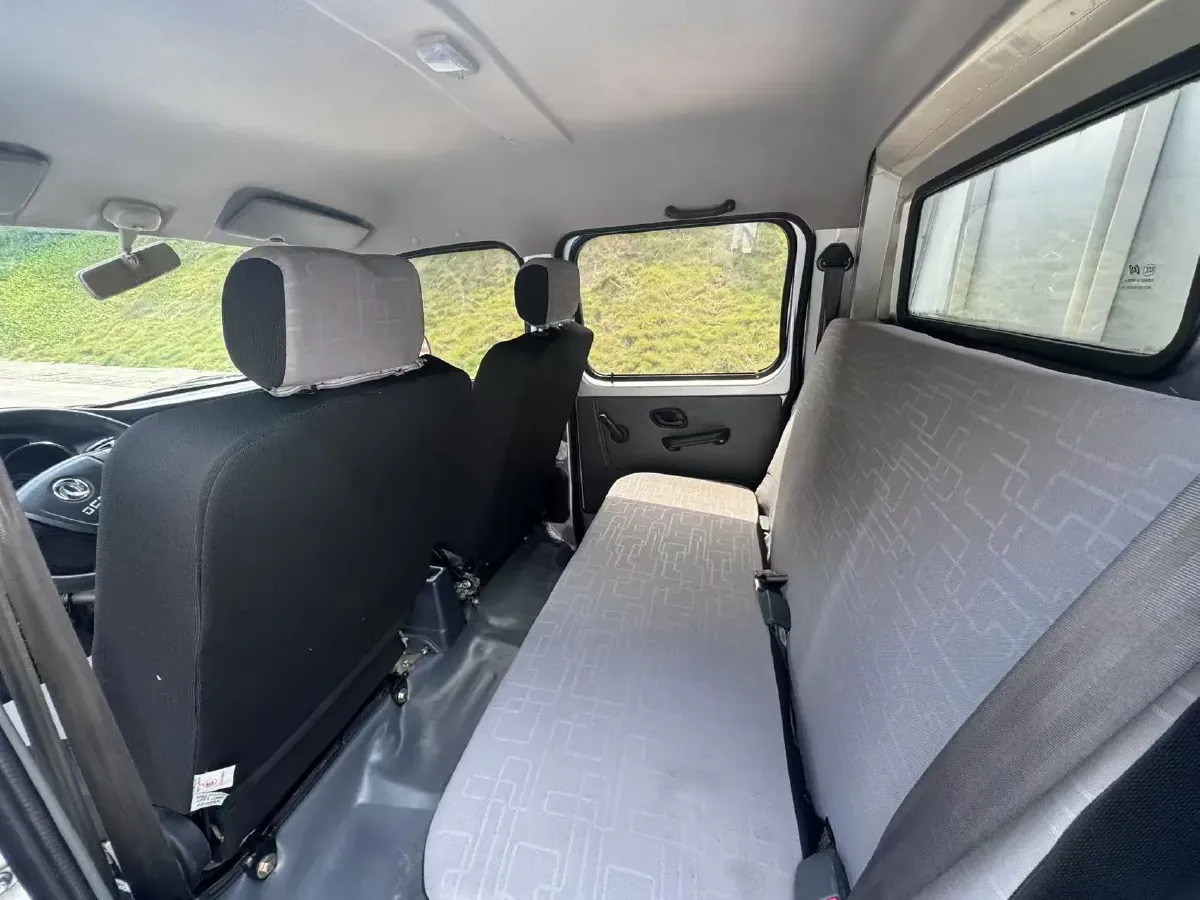 2017 DongFeng Forthing Joyear X5 1.6L 122HP L4 5MT,autocango,china used car exporter,china ev exporter,chinese used car exporter,chinese used ev exporter