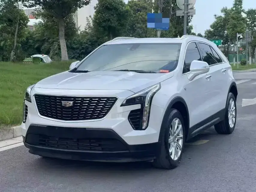 2022 Cadillac XT4 2.0T 237HP L4 9AT