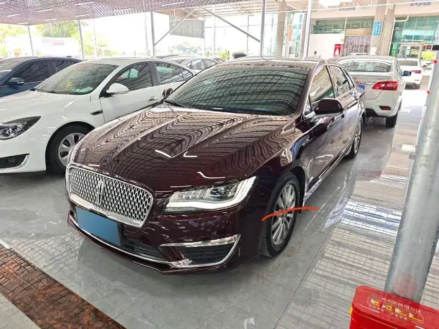 2018 Lincoln MKZ 2.0T 203HP L4 6AT