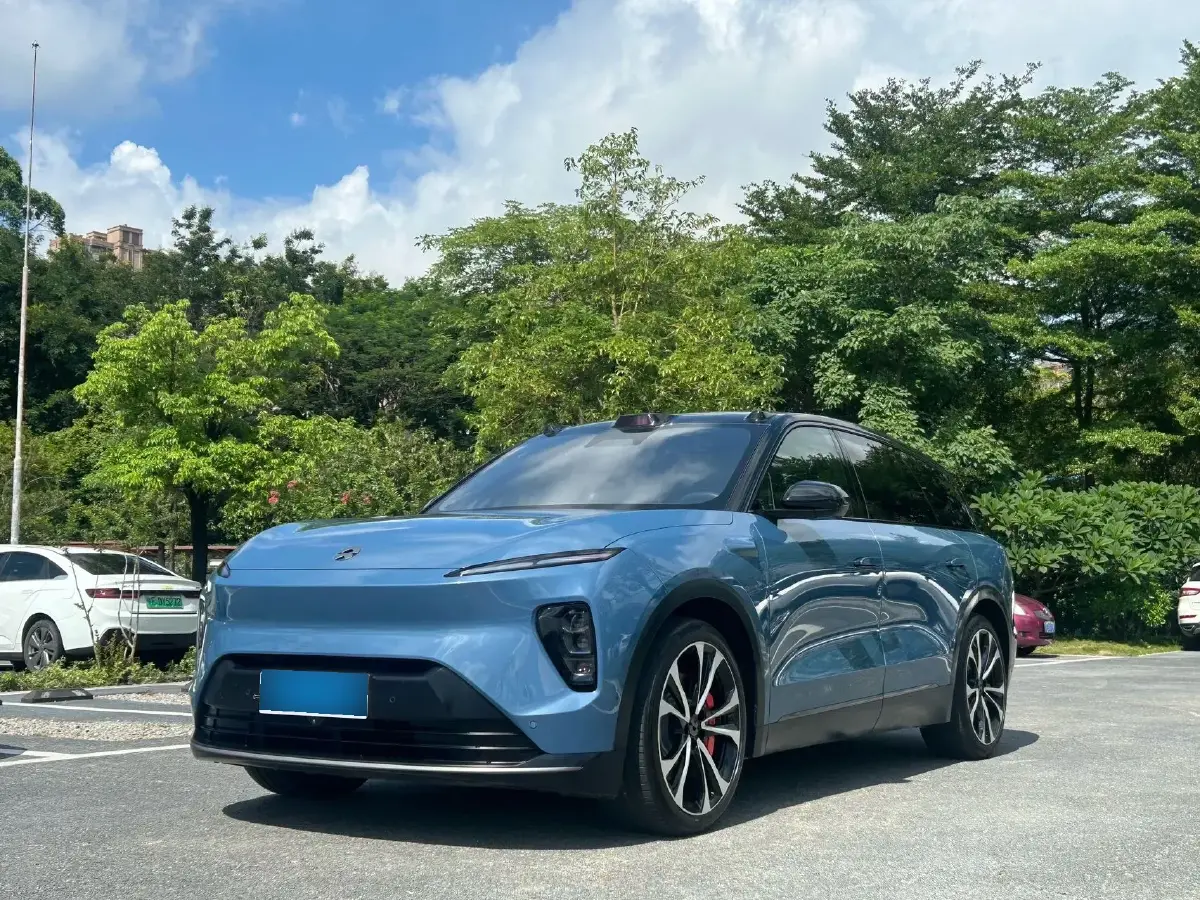 2023 NIO ES8 BEV 100KWH