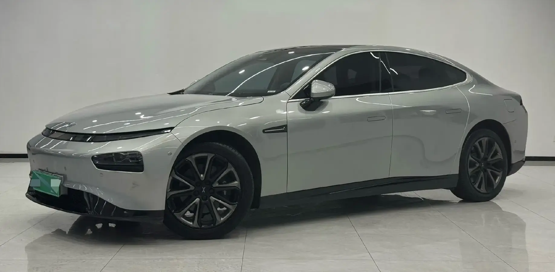 2020 Xpeng P7 BEV 70.8KWH