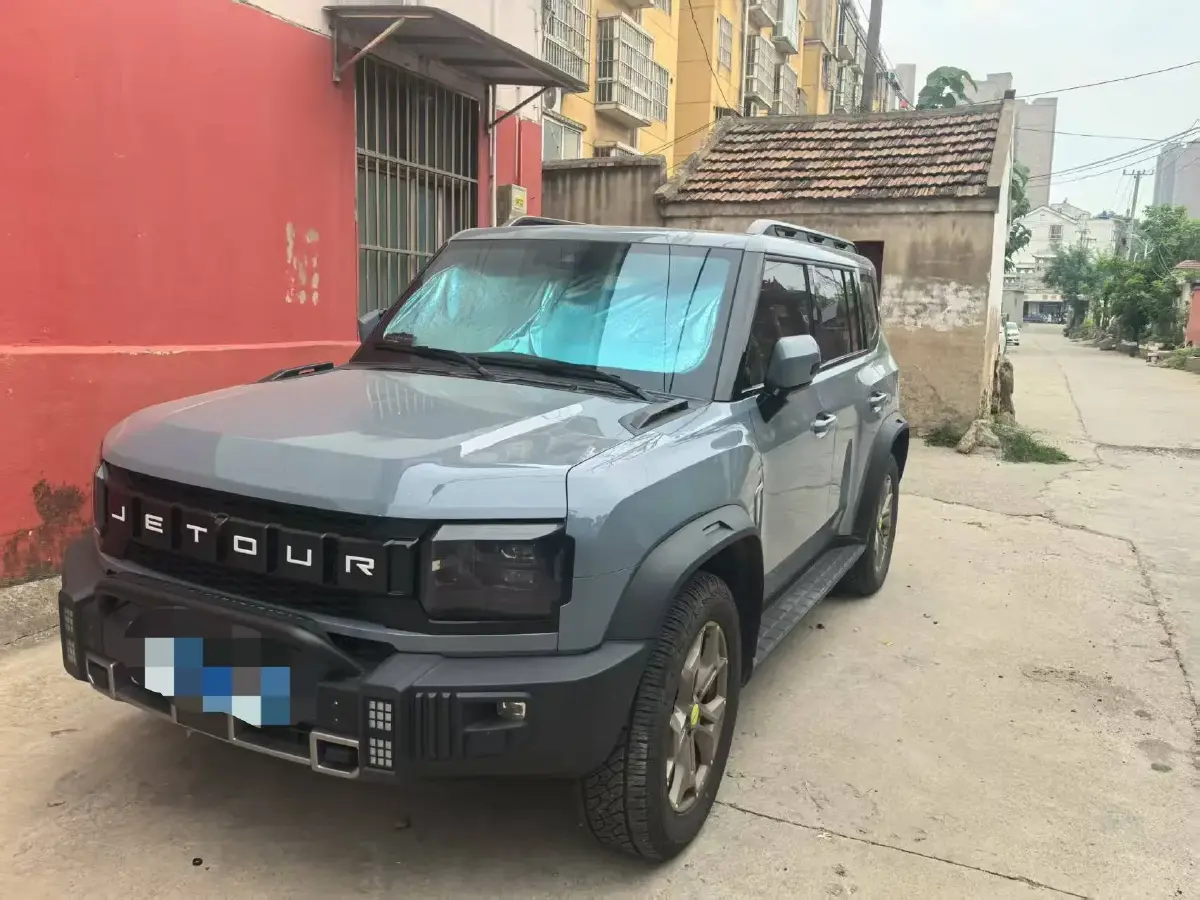 2023 Jetour Traveller 2.0T 254HP L4 8AT