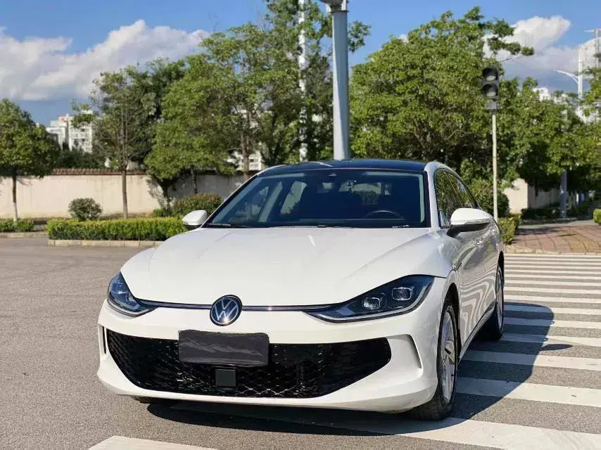 2022 Volkswagen Lamando 1.4T 150HP L4 7DCT