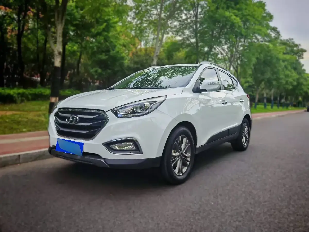 2015 Hyundai ix35 2.4L 170HP L4 6AT