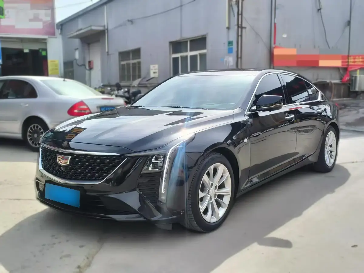 2024 Cadillac CT5 2.0T 237HP L4 10AT