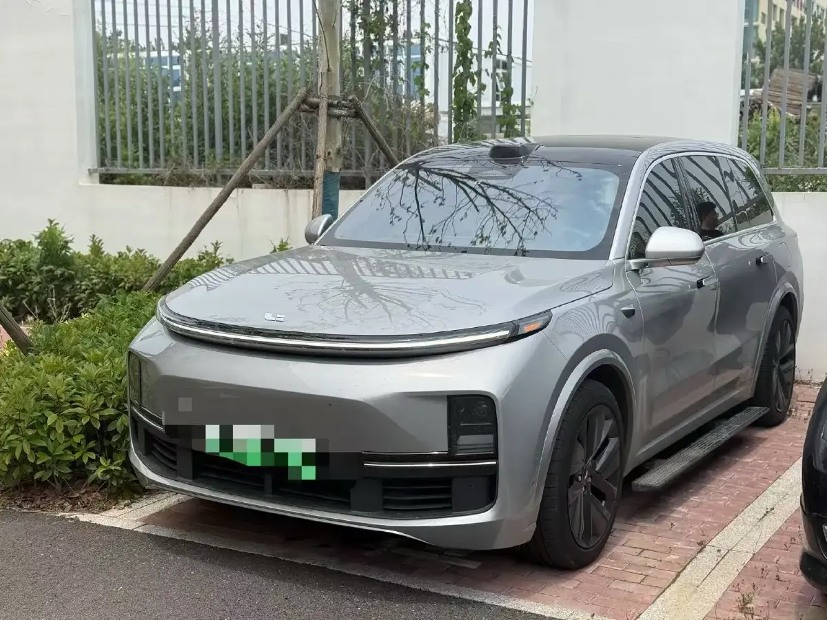 2022 Li L9 Range Extended 154HP REEV 42.6KWH