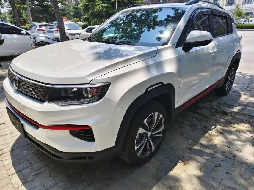 2022 ChangAn Eado 1.6L 128HP L4 5MT