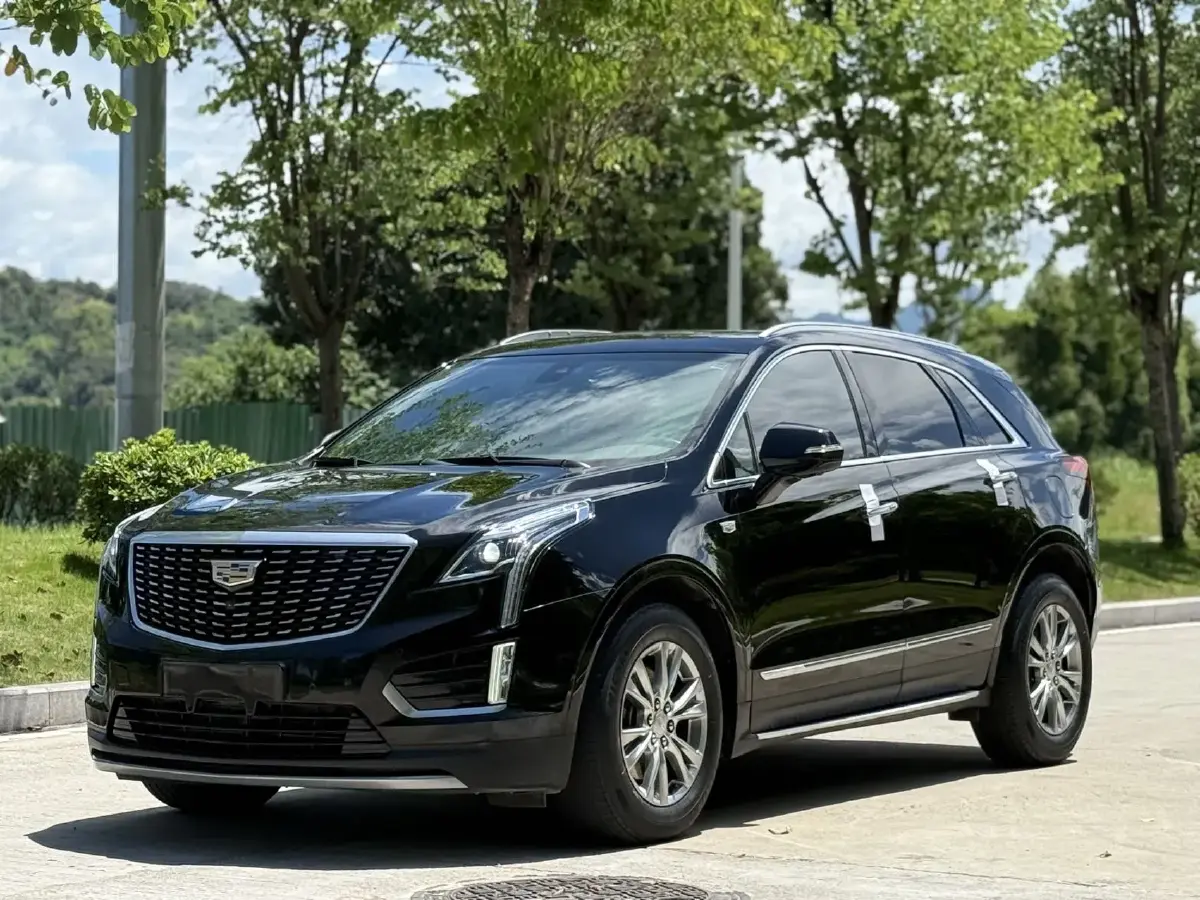 2021 Cadillac XT5 2.0T 237HP L4 9AT