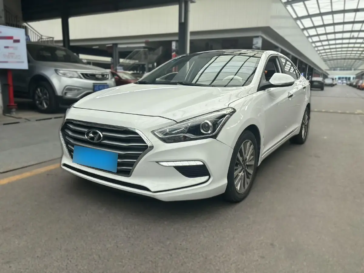 2017 Hyundai Mistra 1.6T 175HP L4 7DCT