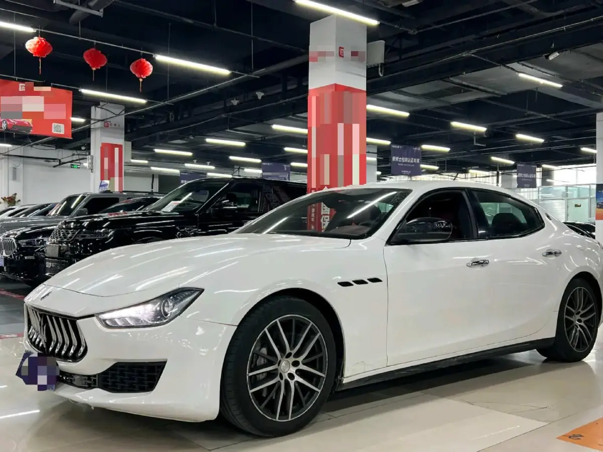 2018 Maserati Ghibli 3.0T 350HP V6 8AT