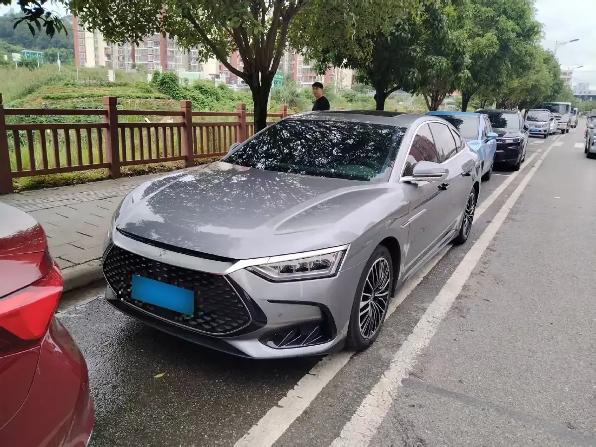 2022 BYD Han 1.5T 139HP L4 E-CVT PHEV 18.3KWH