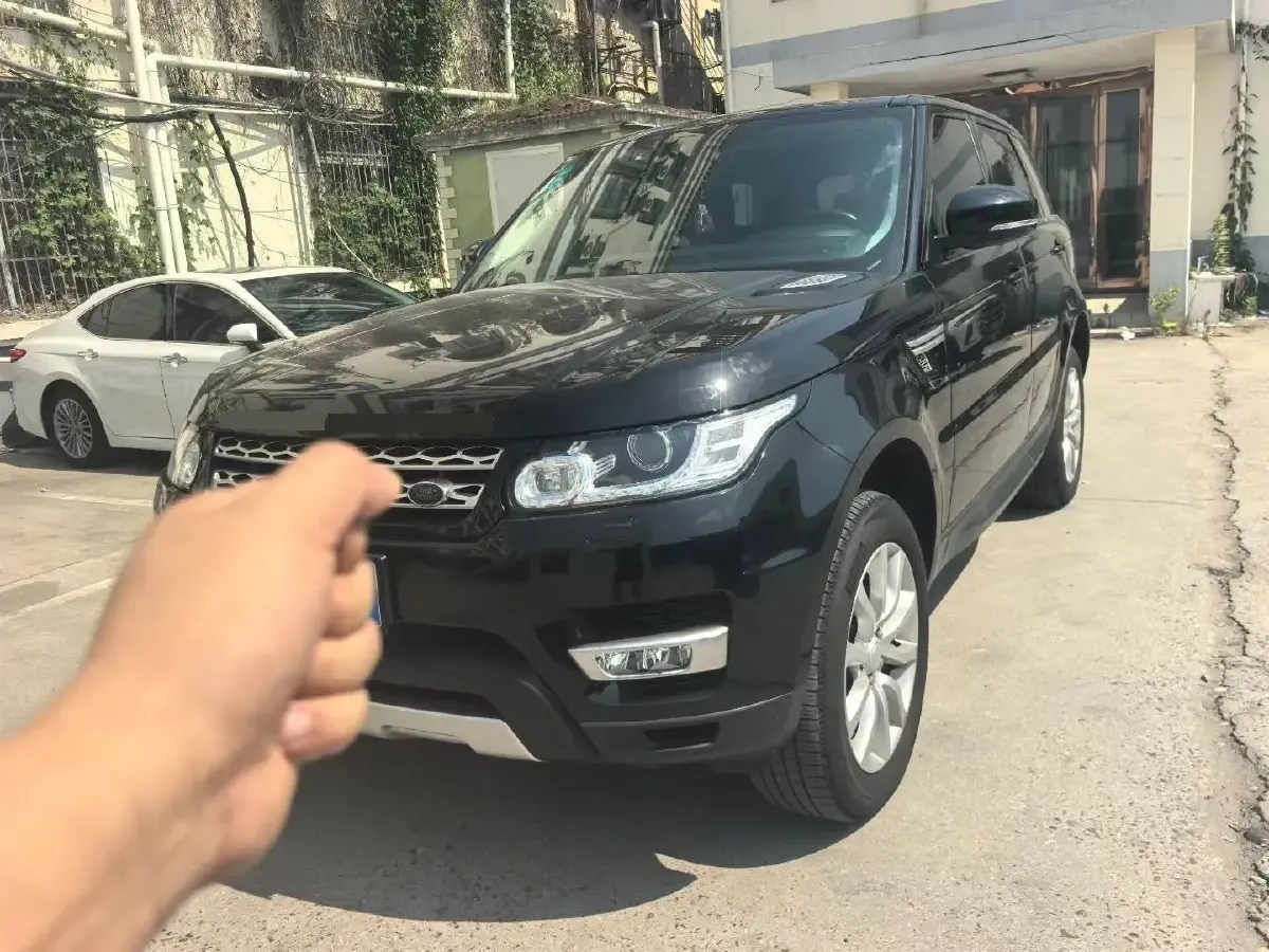 2017 Land Rover Range Rover Sport 3.0T 340HP V6 8AT