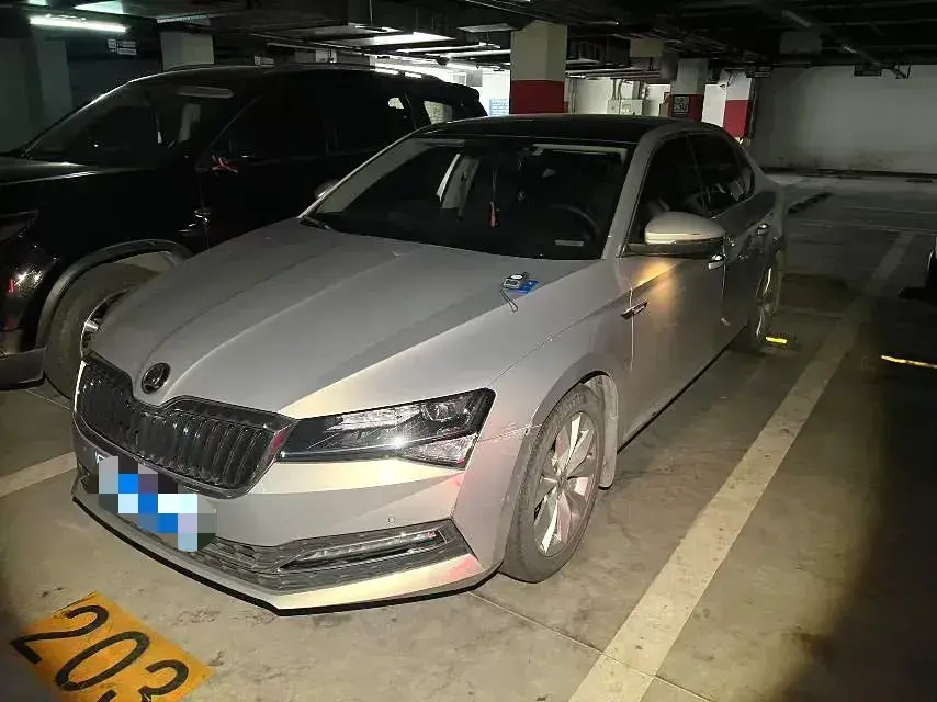 2019 Skoda Superb 1.4T 150HP L4 7DCT