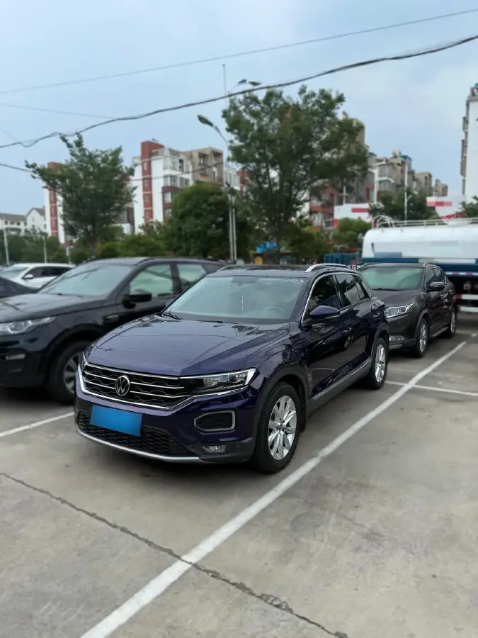 2022 Volkswagen T-Roc 1.4T 150HP L4 7DCT