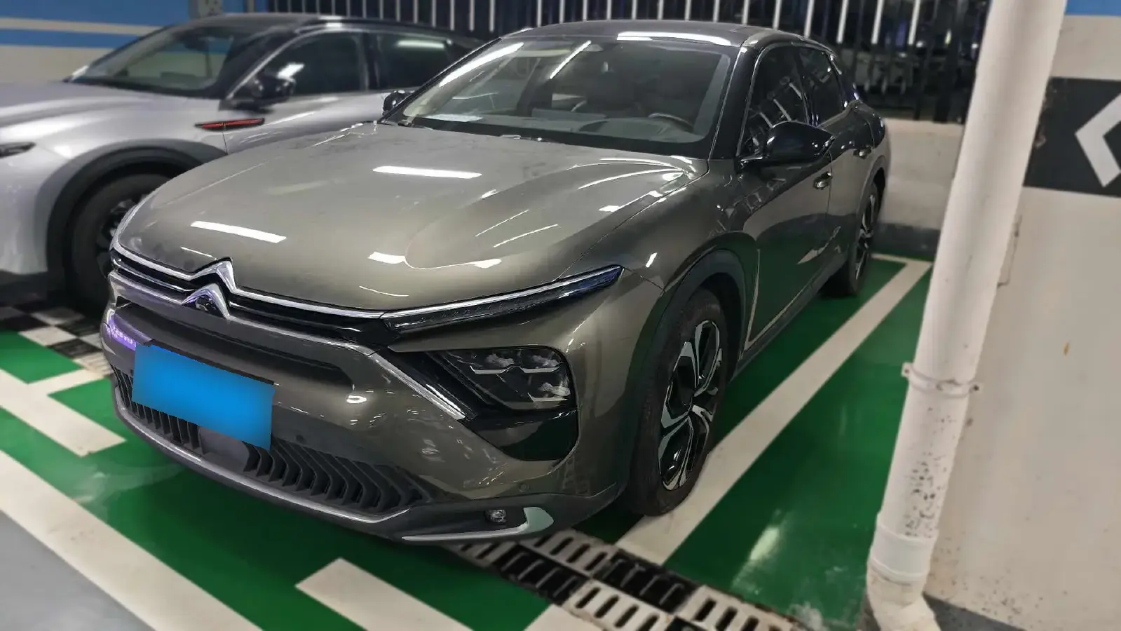 2023 Citroen C5 X 1.6T 175HP L4 8AT